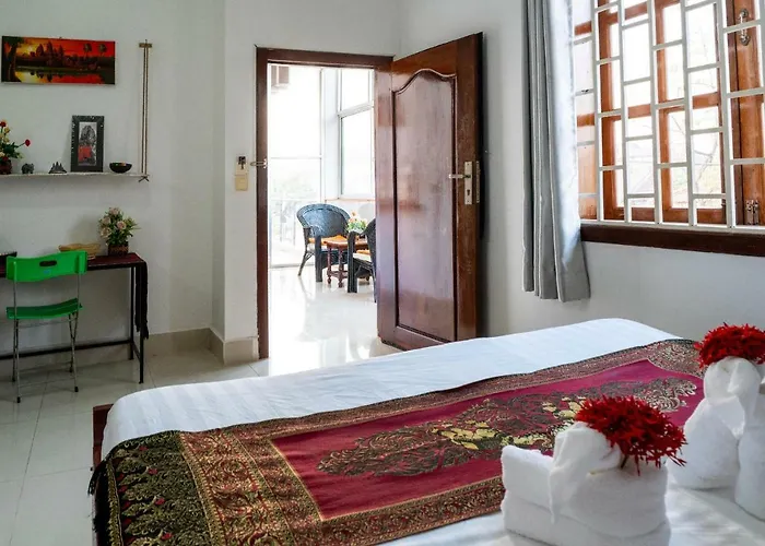 333 Hostel *